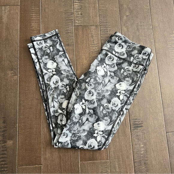 inner spirit Pants - Inner Spirit Yoga Pants Leggings Floral Print Black White Gray Grey S